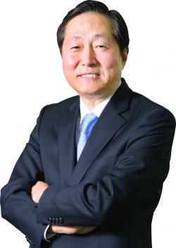 President & CEO of Dongwon Industries Myoung Woo Lee