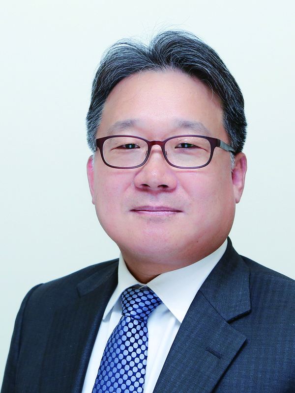 President Kim Chang-hag of Hyundai Engineering
