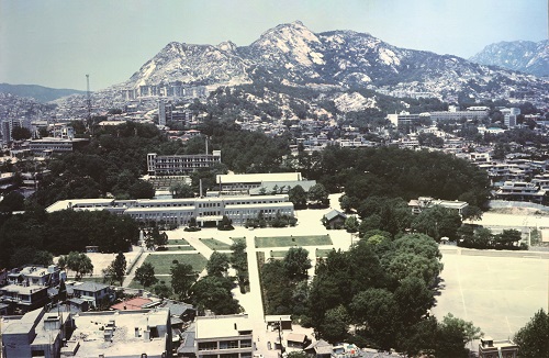 신문로2가 서울고등학교 전경