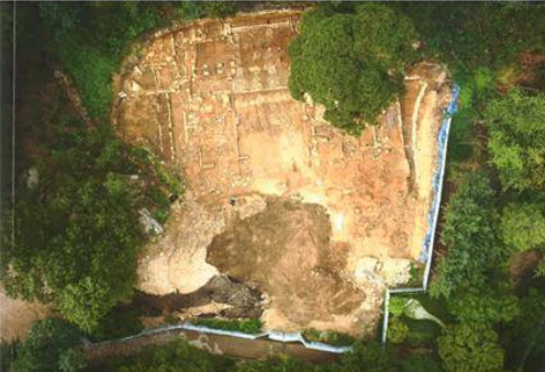 서울 영국사지(도봉서원 터) 5호 건물지 발굴 모습