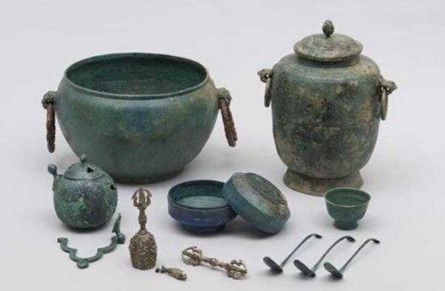 보물 '서울 영국사지 출토 의식공양구 일괄'