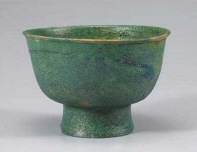 청동굽다리그릇   