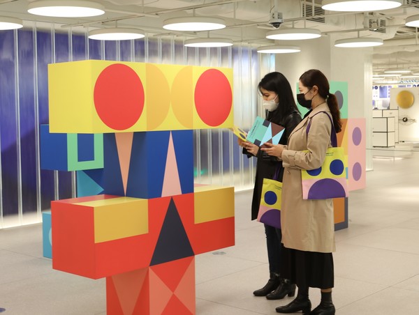 콘란샵 오픈 2주년 기념_다미앙 뿔랑 콜라보 전시 [사진=롯데백화점]