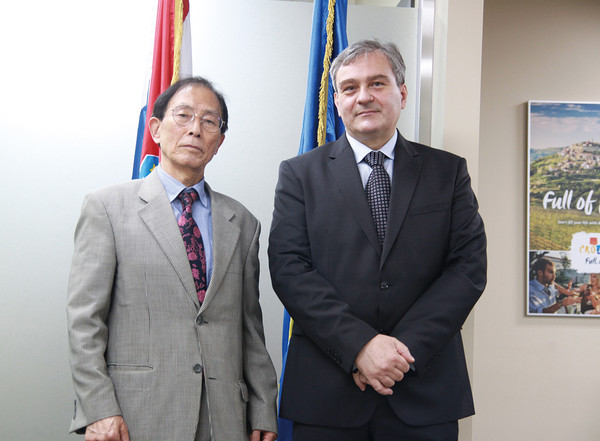 Executive Vice Chairman Choe Nam-suk, H.E Dr. Damir Kušen