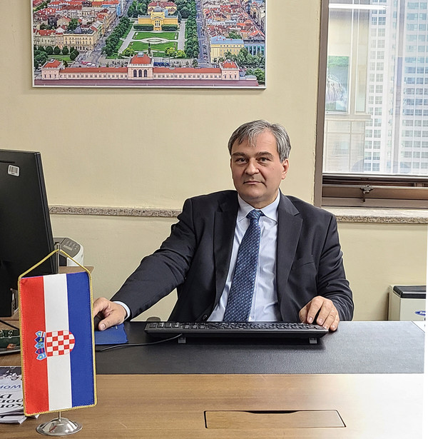 H.E. Damir KUSEN Ambassador of Croatia