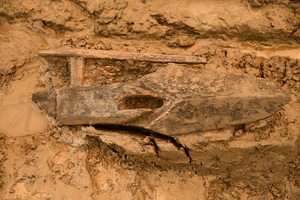 집수지 출토 쟁기 세부(날부분)