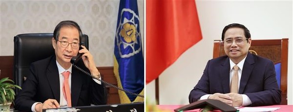 Phone Talks between Prime Ministers of Korea and Vietnam (Photo: VNA)