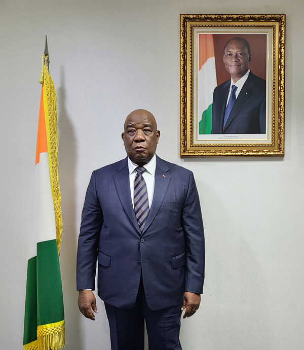 H.E. Allou Wanyou Eugene BITI Ambassador of Côte d'Ivoire to Korea