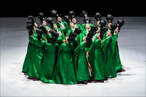 거문고와 국악관현악단을 위한 협주곡 Black Dragon(검은 용) (사진제공=세종문화회관)