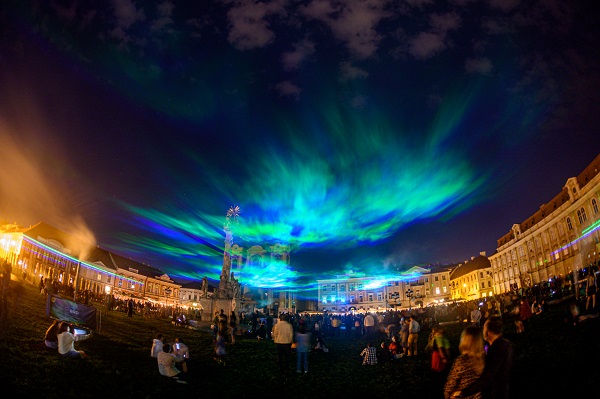 댄 아셔 X LG OLED '보레알리스 DDP'서울시=사진