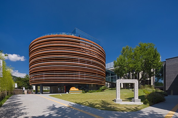 공연장소(공예마당 안마당)/관악구의회=사진