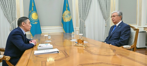 에게멘 카자흐스탄 언론과 인터뷰하는 카심조마르트 토카예프 대통령(사진=주한카자흐스탄대사관)