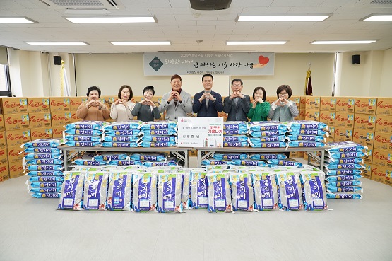 석관동에 4년째 이어지는 김형중 님의 따뜻한 기부/성북구=사진