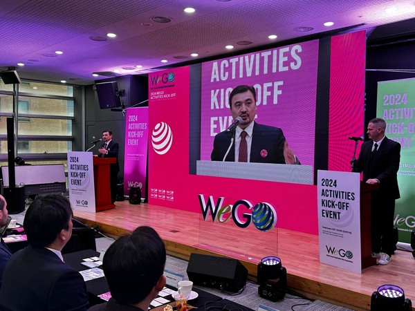 Kazakhstan Ambassador to Korea Nurgali Arystanov is giving a congratulatory speech at the WeGo event. (Photo=Embassy of Kazakhstan in Korea)