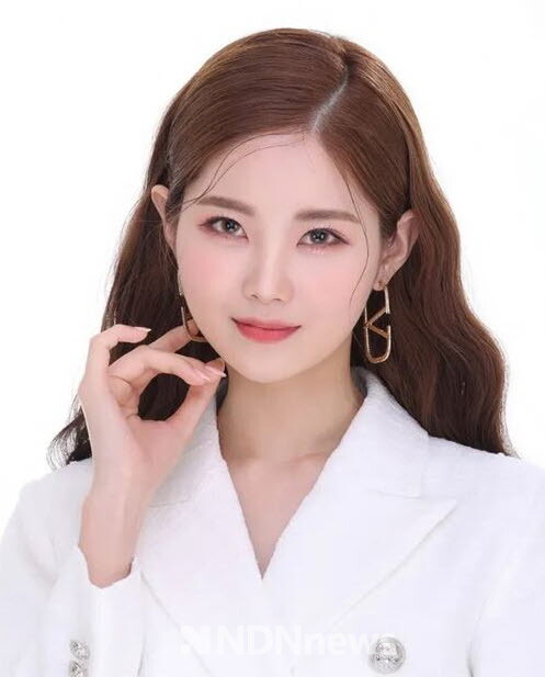 사진 / 트로트 가수 배아현