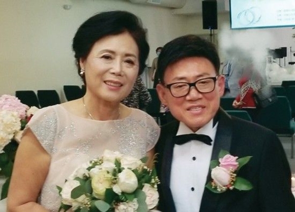 그의 신부와 개그맨 엄영수