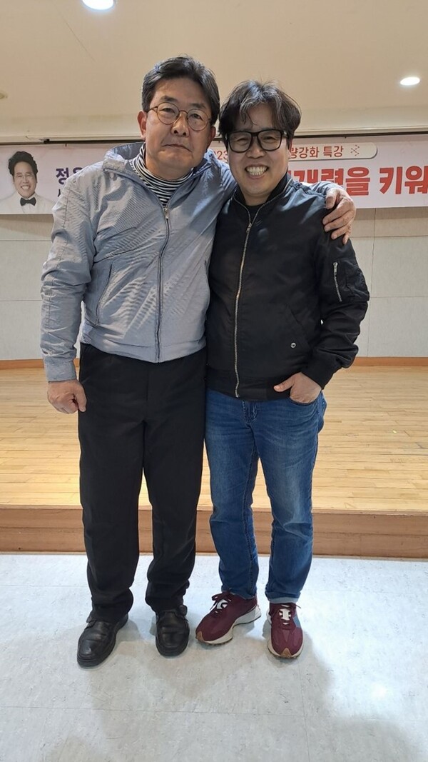 기자와 배우 정은표