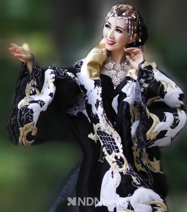 시니어 톱모델 차정민 한복쇼 미공개 스틸사진 공개 / 사진제공 상록수 다문화 영화제 사무국