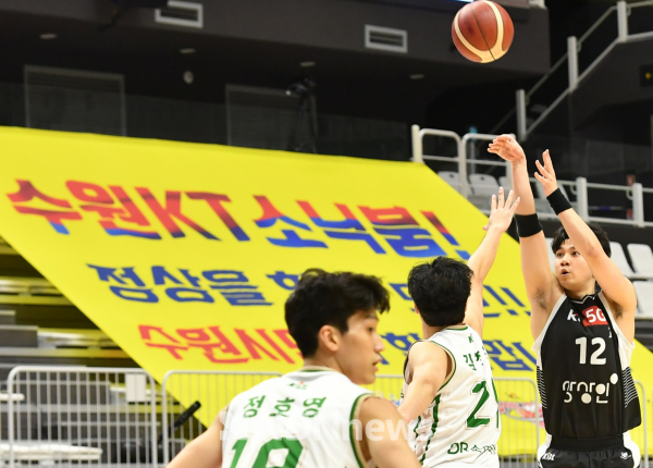 개막전 경기 모습 [사진=수원시]