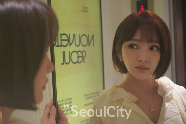 왕눈이 윤송아 작가의 아름다운 아트디자이너... 사진제공 - 윤송아그룹