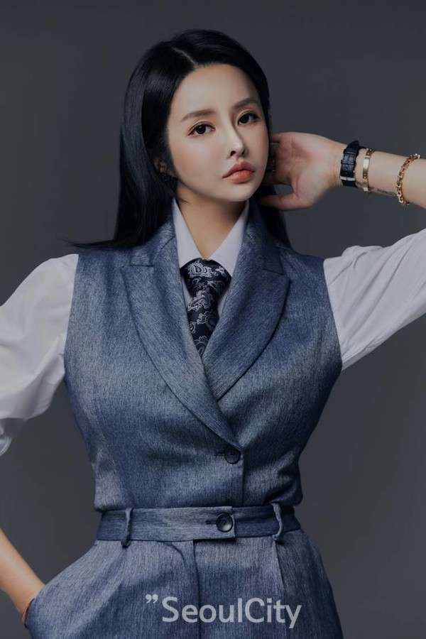 한은수, 미공개 화보 공개하다 / 사진제공 - H&S컴퍼니