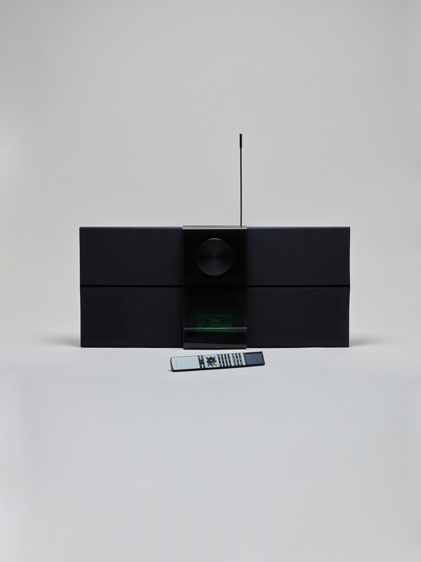 뱅앤올룹슨 베오사운드 센추리 (Bang&Olufsen Beosound Century). (출처=서울디자인재단)