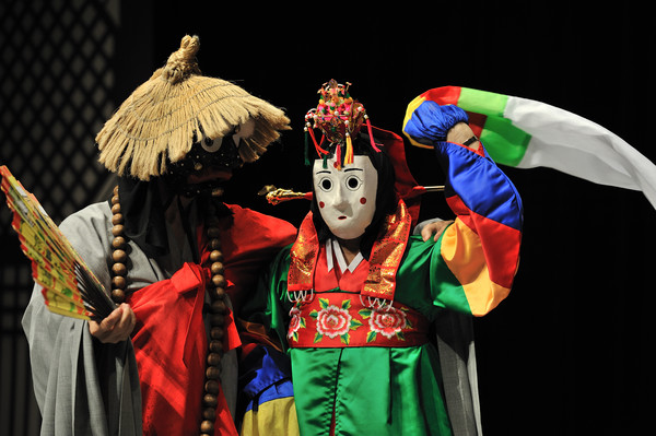 제4과장 노장춤(노장과 소무) (출처=서울시 문화본부)