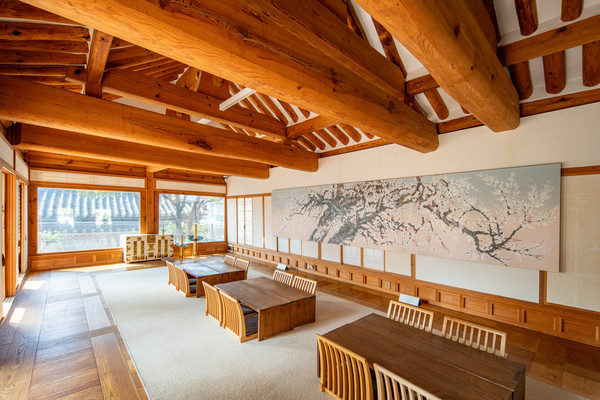 공간의 공명 전시 - 북촌한옥청, 류지안 작가 (출처=서울시 주택실 한옥건축자산과)