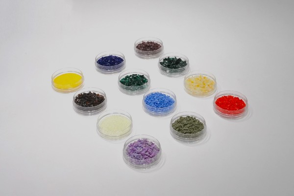 '색 유리: 라드와 프릿' 김헌철 (출처=서울공예박물관)