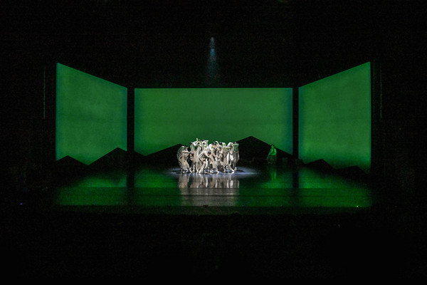 서울시무용단, 가을 시즌을 맞아 '국수호·김재덕의 사계' 공연 (사진제공=세종문화회관)