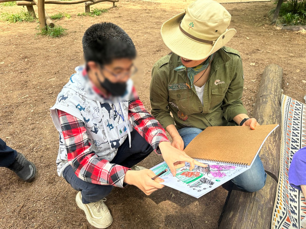 '동행드로잉' 프로그램 사진 (출처=서울시 서부공원여가센터)