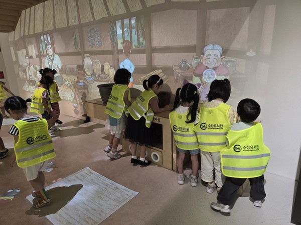 상설전시 체험 사진 (출처=한성백제박물관)