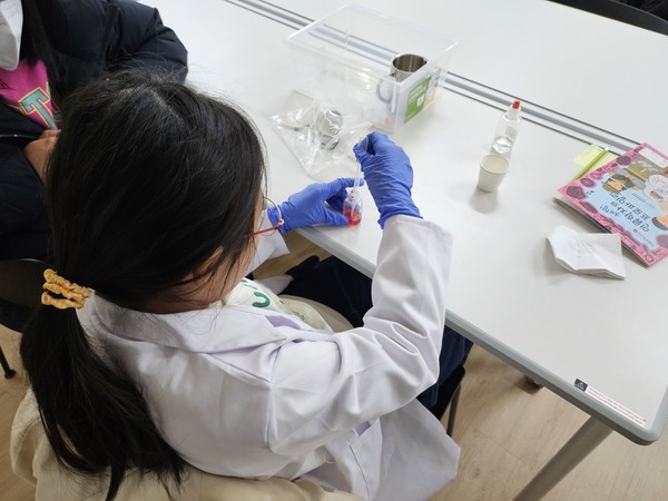 정비 후 겨울방학교실 운영 사진 (출처=한성백제박물관)