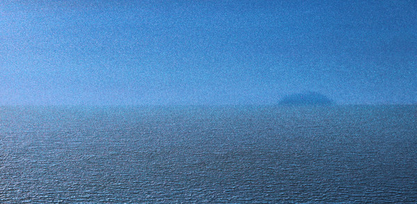 오병욱, To My Little Blue Island 2502193, 2025, acrylic on canvas, 200 x 100 cm. (제공=아트사이드 갤러리)