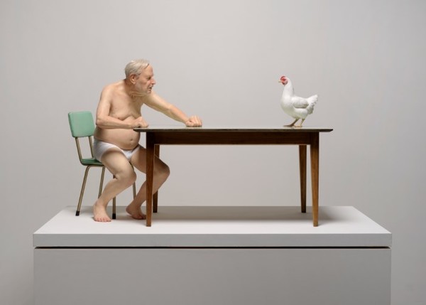 치킨 맨, 2019, 혼합 재료, 86 × 140 × 80 cm. 크라이스트처치 아트 갤러리 테 푸나 오 와이훼투 컬렉션, 아오테아로아 뉴질랜드. (출처=국립현대미술관)