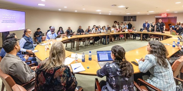 하나님의 교회 대학생봉사단 아세즈(ASEZ)가 16일(현지시각) 미국 뉴욕에 있는 유엔 본부에서 'AI 시대의 어머니 마음' 포럼을 개최했다. (사진제공=하나님의교회)