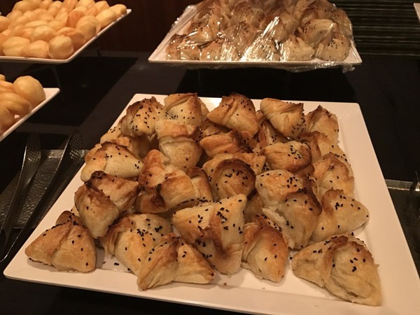 Uzbekistan's cuisine, shaped by centuries along the Silk Road, combines hearty ingredients, bold flavors, and warm hospitality.