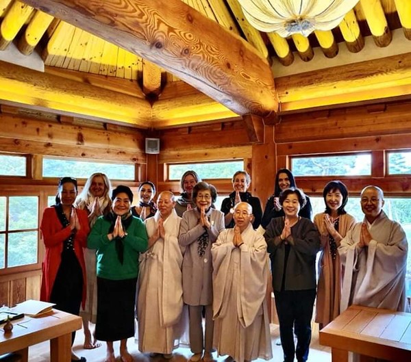 Mrs. Leila Chelly, Former Vice-President of the Association of Ambassadors' Spouses, with members of the Gourmet Club