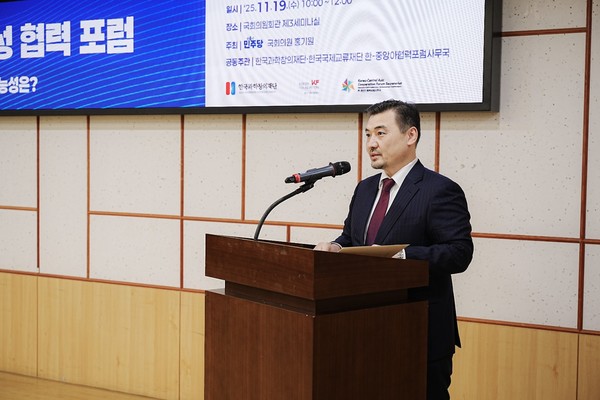 Nurgali Arystanov, Ambassador of Kazakhstan to Korea, delivers a welcoming address. (Kazakhstan Embassy in Korea)