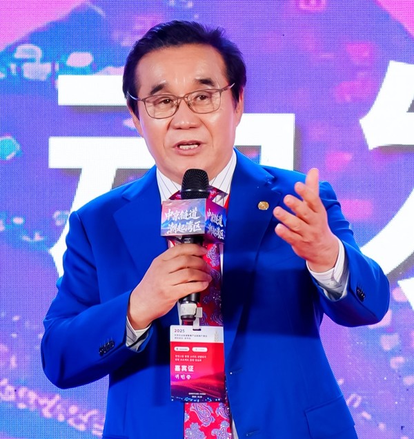 Chairman Kwon Oh-seok delivering his remarks