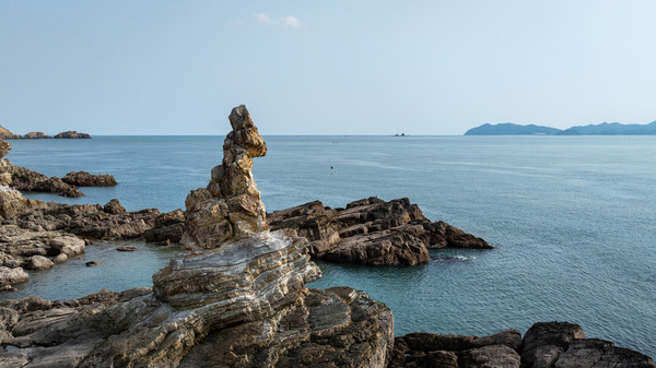남포리습곡 용틀임바위